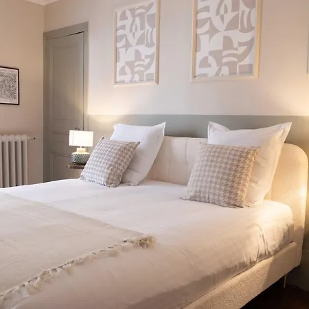 Appartement Chic - 5br - 10p - Grenelle - Eiffel Tower Paris