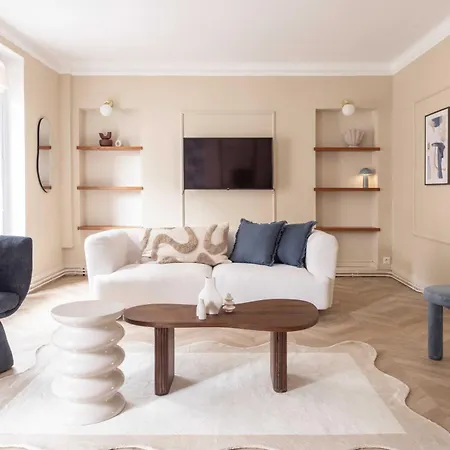 아파트 Chic - 5br - 10p - Grenelle - Eiffel Tower 파리